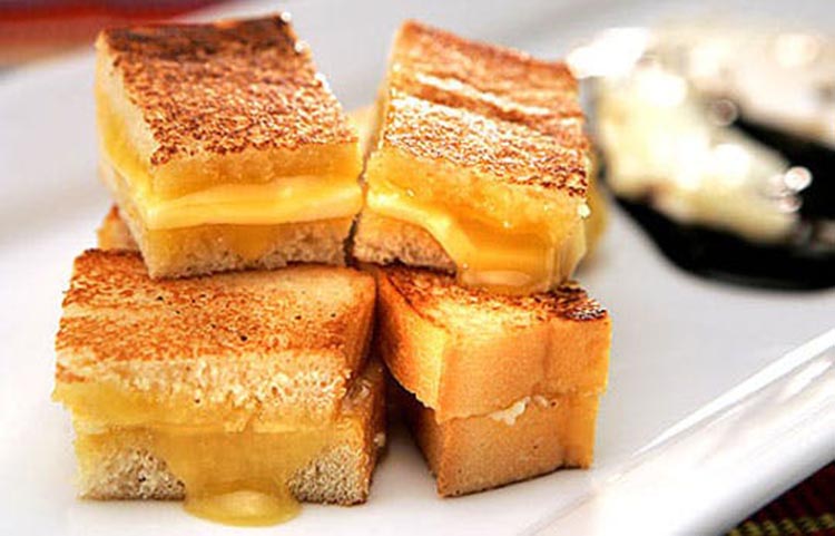 Kaya toast