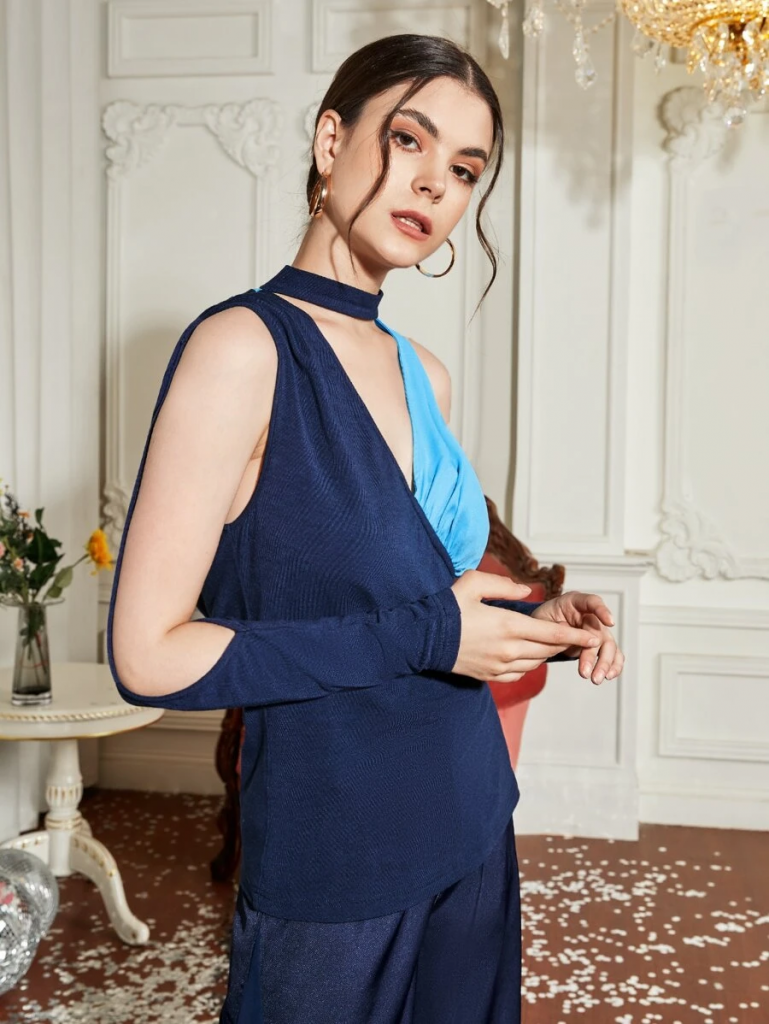 SS 2022 SHEIN X Felicis: Keyhole Neck Colorblock Tee (photo credit: SHEIN)