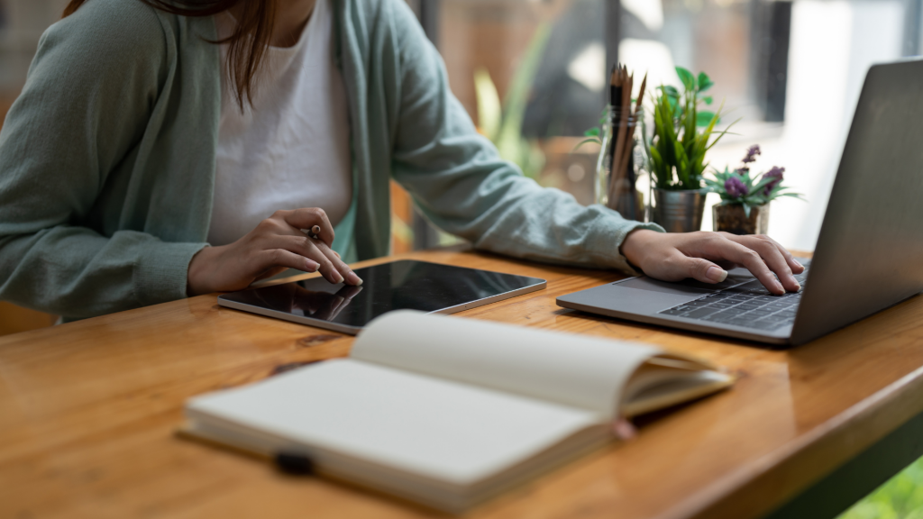 Studying Part-Time as You Work - Is a Part-Time Degree Worth It - MDIS Blog